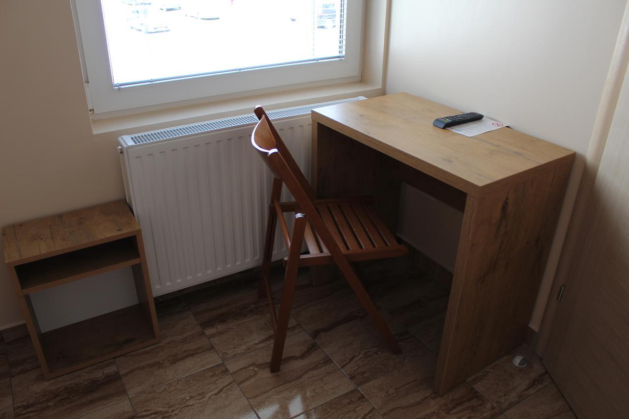 Prenociste "Magnus" Bed & Breakfast Slavonski Brod Exterior foto
